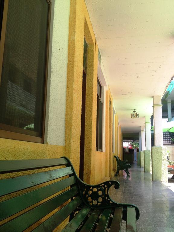 Hotel San Lorenzo บารา เดอ นาวีดัด ภายนอก รูปภาพ