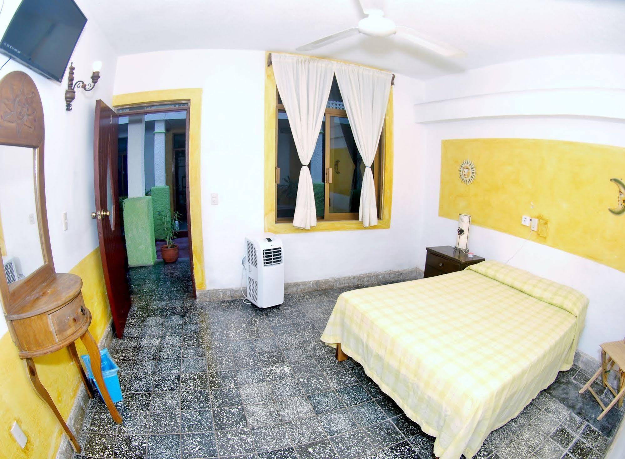 Hotel San Lorenzo บารา เดอ นาวีดัด ภายนอก รูปภาพ